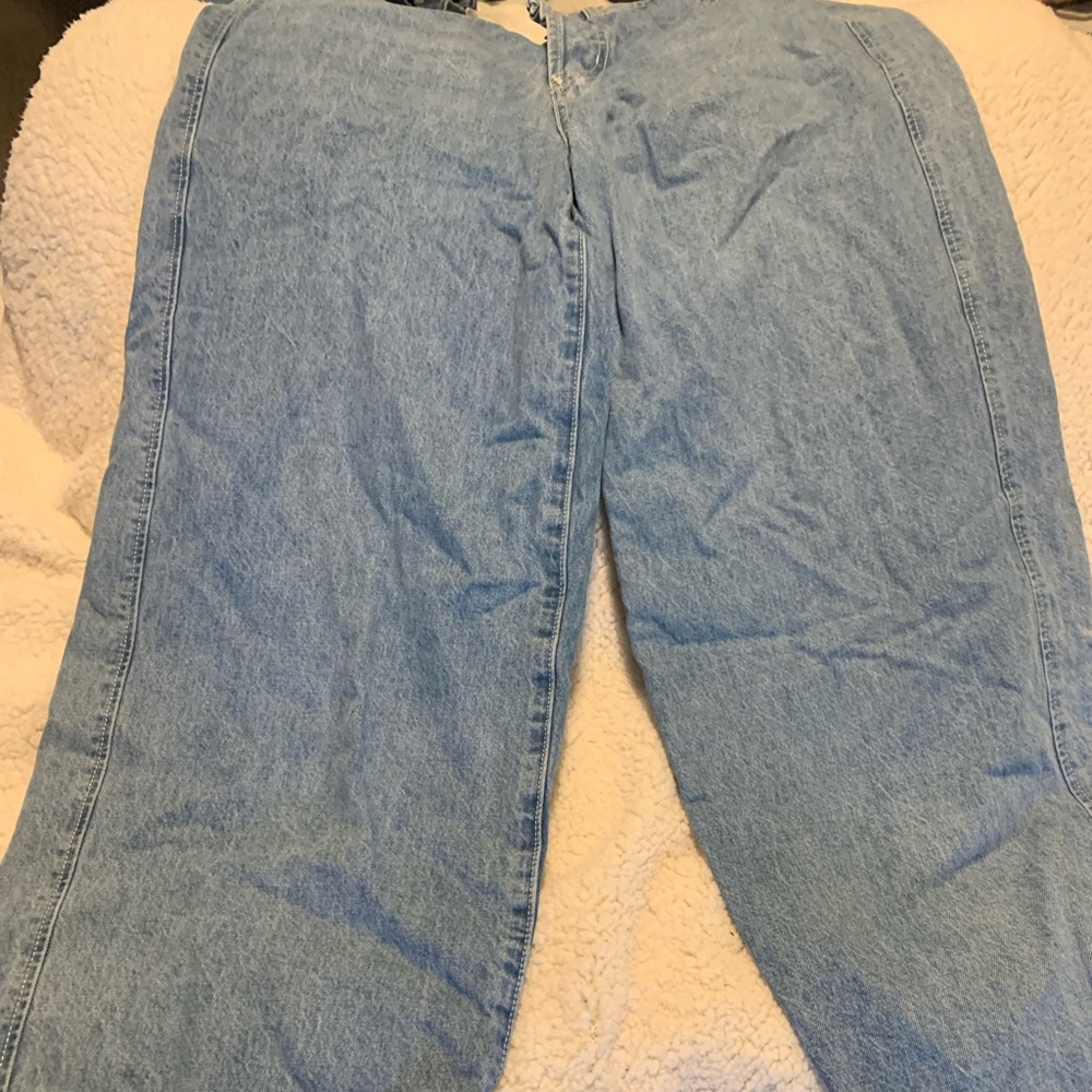 Happy By Nature Wide Leg High Rise Crop